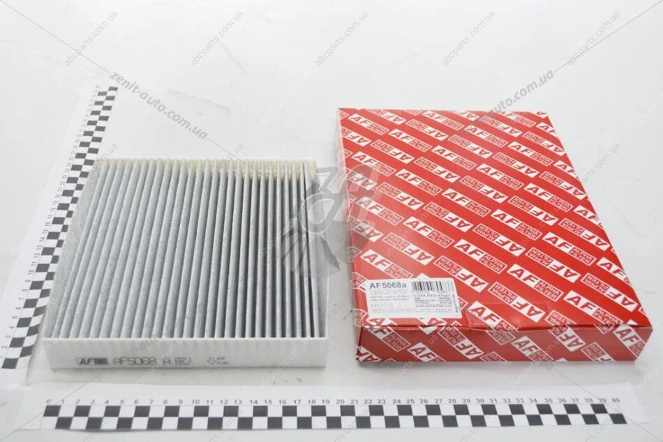 Фільтр салону (з акт вугіллям)Toyota Auris 07-, Avensis 09, Camry 2,4-3,5L 06-17, Corolla 07-, RAV 4 12- / Subaru Legacy 12-, Outback 09- Альфа ALPHA FILTER AF5068a (фото 1)