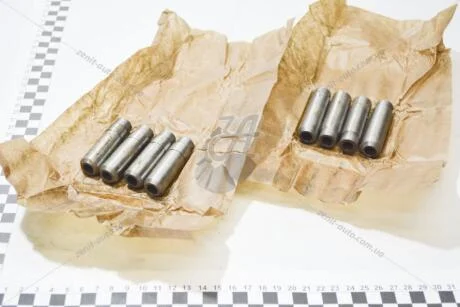 Направляючі втулки клапанів 2410 (402) ремонт 2 (17,00+0,18) (к-т 8шт) АМЗ 402-1007033/38-R2