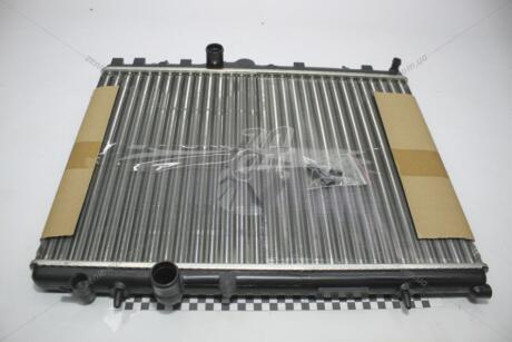 Радіатор охолодження Citroen C5/Peugeot 407 1.6i, 2.0i, 2.2i (04-) ASAM 32857