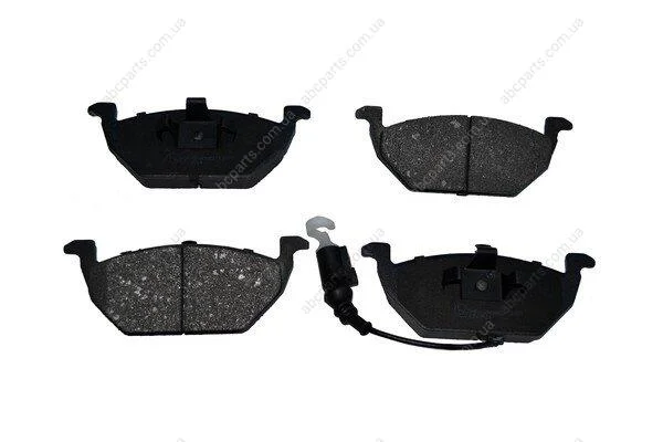 Колодки тормозные передние VW Touran/ Audi A3/Seat Cordoba, Ibiza, Leon, Toledo II/Skoda Octavia (03-) Asam ASAM 71308 (фото 1)