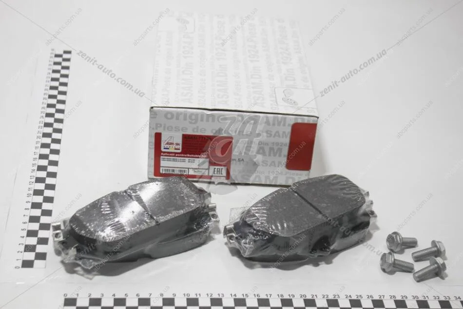 Колодки гальмівні передні Mercedes-Benz C-Class (W205) Asam ASAM 77120 (фото 1)