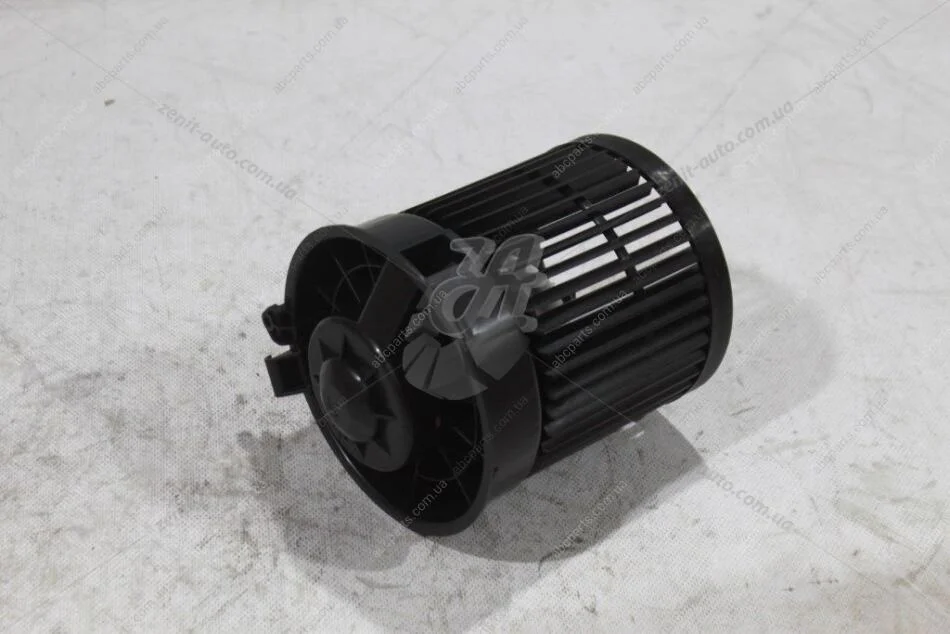 Вентилятор отопителя салона Nissan Qashqai II 13> AVA AVA COOLING DN8496 (фото 1)