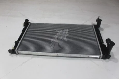 Радіатор охолодження двигуна Toyota Avensis T25 (03-) 2.0i (TO2332) AVA AVA COOLING 'TO2332