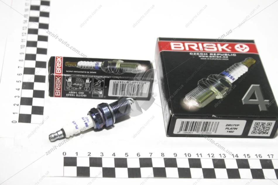 Свеча зажигания PLATIN BRISK DR17YP (фото 1)