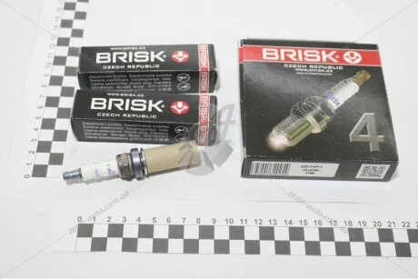 Свічка запалювання PLATIN BRISK ER17YP-1