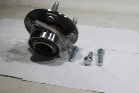 Подшипник ступицы колеса (комплект) Opel Insignia A (08-17)/Chevrolet Malibu (12-) Opel Insignia A (08-17)/Chevrolet Malibu ((KMR20008) Coram CORAM 'KMR20008