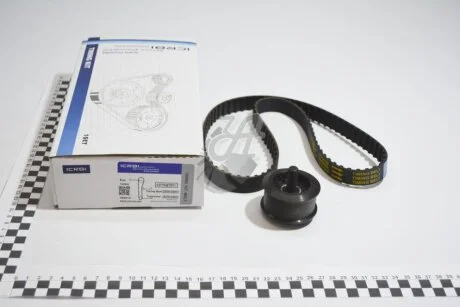 Ремкомплект ГРМ 1102 (ремень + 1 ролик) CRB '13170E7011