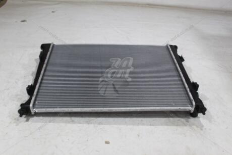 Радиатор охлаждения KIA PORTE 2012-2008 Y1.6 DIESEL M/T (25310-1M000) Doowon '253101M000