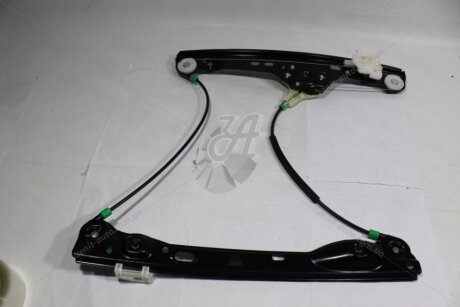 Стеклоподъемник передний правый без моторчика DPA '81055702