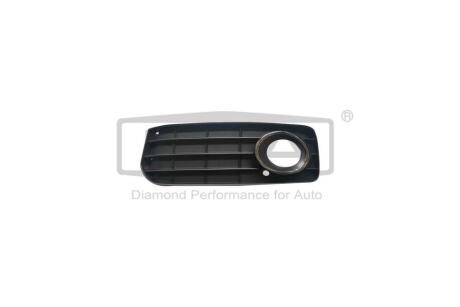 Решетка противотуманной фары левая Audi A5 (08-11) DPA '88071896002
