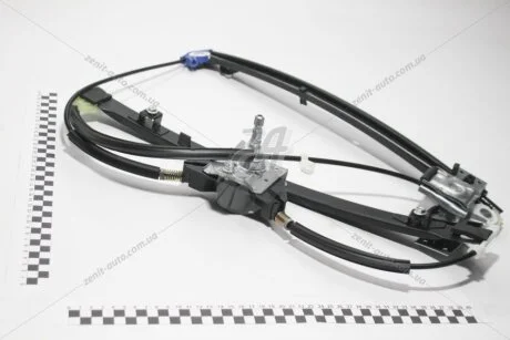 Стеклоподъемник механический передний левый VW Caddy (96-03)/Seat Ibiza (93-99) DPA 88370315202