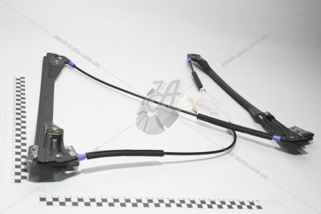 Склопідйомник передній правий без моторчика VW Golf (98-06) DPA 88370356102