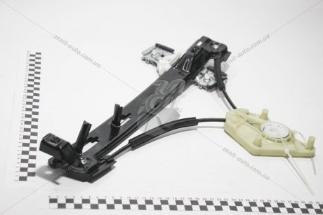 Склопідйомник задній лівий без моторчика Seat Ibiza (09-15,16-) DPA 88391493302