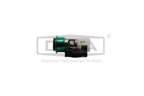 Прикурювач Skoda Fabia (00-10, 11-), Octavia (97-11) / VW Golf (86-), Passat (86-) Tiguan (08-), T4 (98-) DPA 99190048902