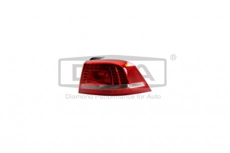 Фонарь правый внешний LED VW Passat (10-14) DPA 99451286102