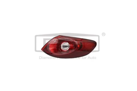 Ліхтар правий зовнішній VW Passat (08-12) DPA 99451788702