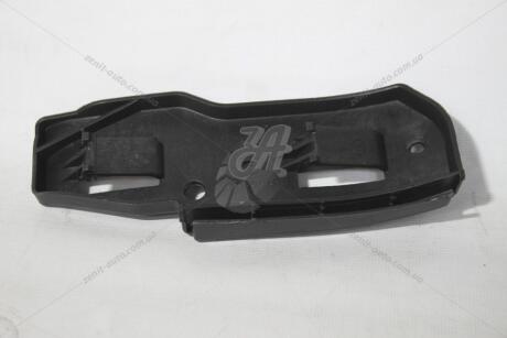 Напрямна бампера переднього права VW Passat (01-) EXXEL B030.69197