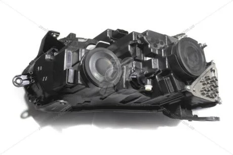 Фара "DEPO" лев RENAULT DUSTER II (17-) EXXEL B030.96164