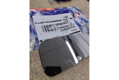 _уценка_скол_Стекло зеркала правое нижнее Ford Transit Custom (12-) (FT88582) FAST 'FT88582UCENKA