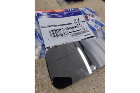 _уценка_скол_Стекло зеркала правое нижнее Ford Transit Custom (12-) (FT88582) Fast FAST 'FT88582UCENKA