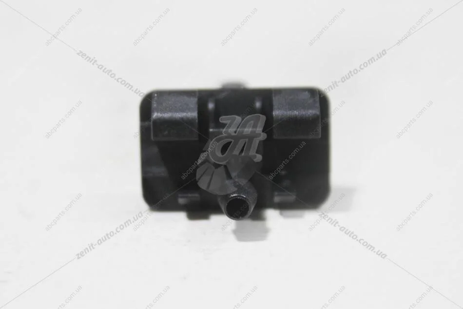 Форсунка омывателя Fiat Doblo, Qubo, Fiorino, Citroen Nemo, Peugeot Bipper FIAT Fiat/Alfa/Lancia 1353227080 (фото 1)