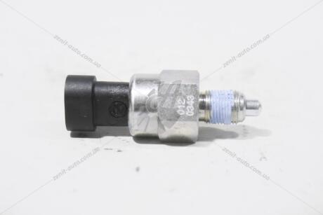 Датчик заднього ходу Fiat Doblo (10-) 1.4i/1.6/2.0D FIAT Fiat/Alfa/Lancia 46434553