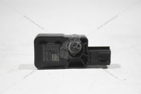 Фото датчик подушки безопасности Spark 1,2/Malibu/R2 (бок удара) GM 13509729 Датчик подушки безопасности Spark 1,2/Malibu/R2 (бок удара) GM 13509729
