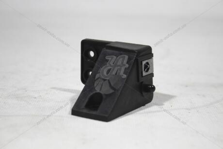 Кронштейн фари Spark/R2 лів GM 95982962