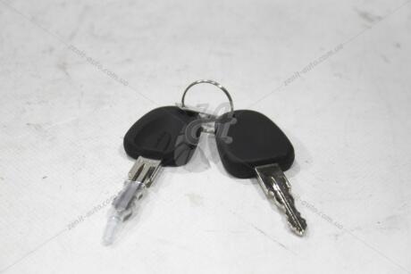 Замок запалювання Нексія + личинки дверей та багажника GM 96223338