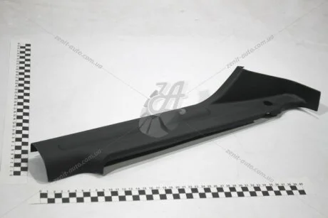 Накладка Ланос порога пола зад прав GM 96235970