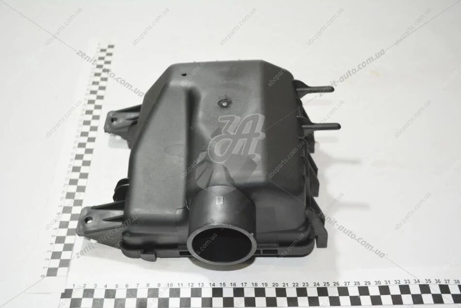 Корпус фільтра повітряного Матіз 0,8 М100 (нижня частина) GM 96316871 (фото 1)