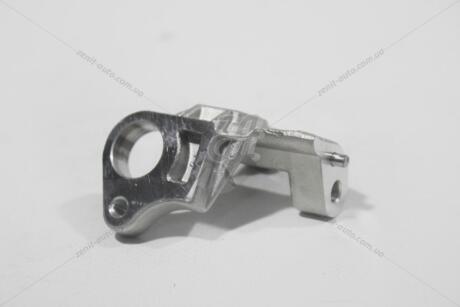 Кронштейн датчика Ланос 1,5/Нексия положения коленвала GM 96351257 (фото 1)