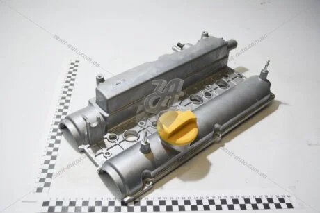 Кришка клапанна Лачетті 1,8 LDA в зборі (2007-) GM 96414614
