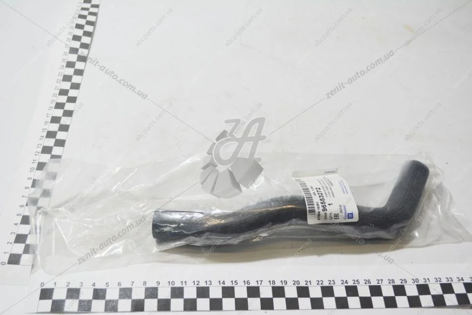 Патрубок расширительного бачка Лачетти 1,6 (к перепуск.трубе) GM 96553272 (фото 1)