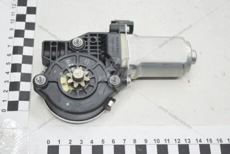Моторедуктор стеклоподъемника Авео Т200 перед лев GM 96879739