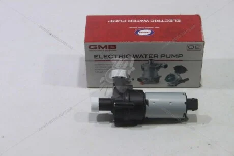Насос водяний додатковий електричний VW Bora 2.3/2.8/ Corrado 2.9/ Golf/ MB V-Class 2.8 (GEWVW011) GMB 'GEWVW011