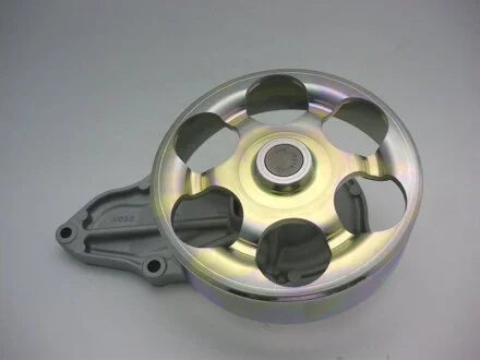 Насос водяний Honda CR-V 2.0 01-07/ Stream 2.0 01-06 (GWHO52A) GMB 'GWHO52A