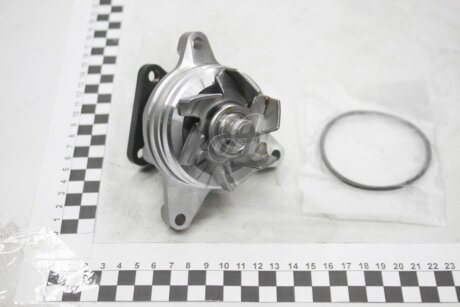 Насос водяний Ford Mondeo/Mazda 3, 6 1.8, 2.3 i (GWMZ-58A) GMB GWMZ58A