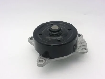 Насос водяний Toyota Yaris 1.0 05-20 (GWT142A) GMB 'GWT142A