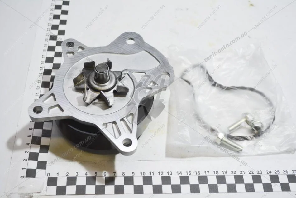 Насос водяний Toyota Yaris, Auris, Avensis, Rav4, Verso 1.6, 2.0i (07-) (GWT-144A) GMB GWT144A (фото 1)