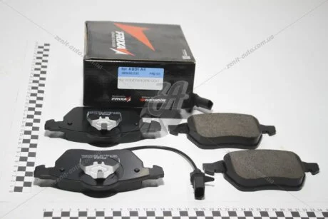 Колодки гальмівні передні VAG A4 (95-)/A6 (97-), Superb (01-), Passat (96-) (SP2001) FRIXA Hankook FPE109
