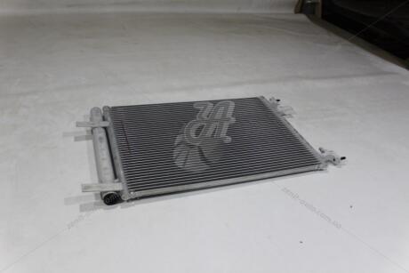 Радиатор кондиционера DW LACETTI PREMIER/CHEVROLET CRUZE 2012-2009 1.6 HCC/HANON '13267648