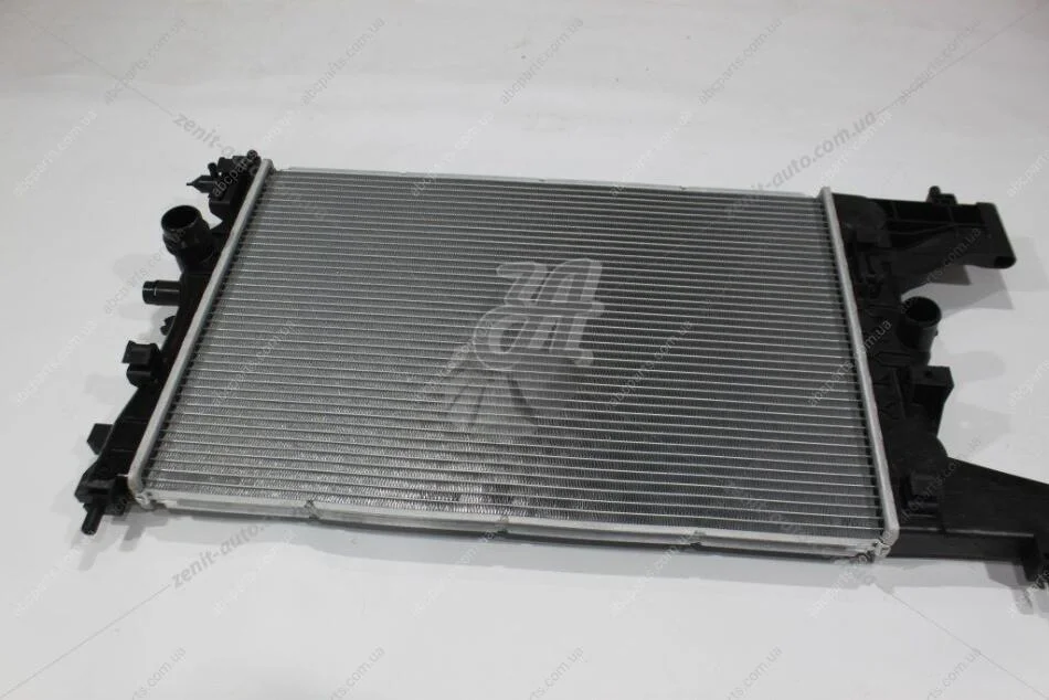Радиатор охлаждения DW LACETTI PREMIER / CRUZE 2012-2009 1.6 M/T HCC/ HANON '13267650 (фото 1)