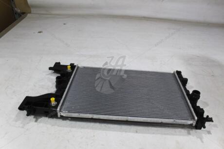 Радіатор охолодження DW LACETTI PREMIER / CRUZE 2012-2009 1.6 A/T HCC/ HANON '13267652