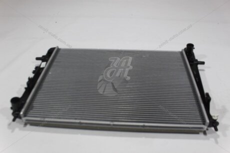 Радиатор охлаждения Hyundai Tucson (04-13), Kia Sportage (07-10) (25310-2E550) HCC/ HANON '253102E550