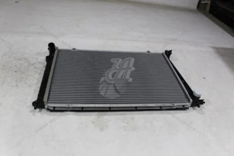 Радиатор охлаждения Hyundai H‑1,Starex, Van, H‑100 2.5 D/CRDi (25310-4A010) HCC/ HANON '253104A010