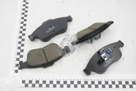 Колодки гальмівні передні Renault Megane, Scenic (08-), Duster, Fluence (10-) HI-Q Hi-Q (SANGSIN) 'SP1390