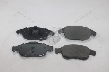 Колодки гальмівні передні Citroen Jumper (06-), Fiat Ducato (250) (06-), Peugeot Boxer (06-) (SP1716A) HI-Q Hi-Q (SANGSIN) 'SP1716A