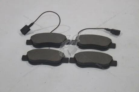 Колодки гальмівні передні Fiat 500 (312) (07-), Ford KA (08-) (SP1873) HI-Q Hi-Q (SANGSIN) 'SP1873