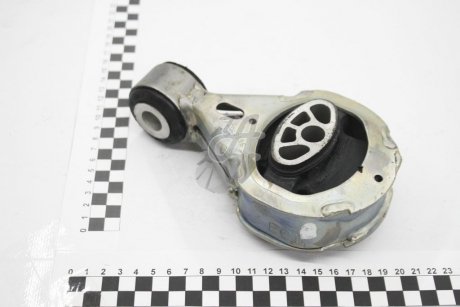 Опора двигателя Renault Scenic III, Megane 1.6D (11-) HUTCHINSON 532E11